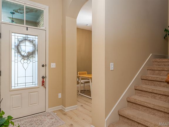 4th image of 8860 Pemberton Park