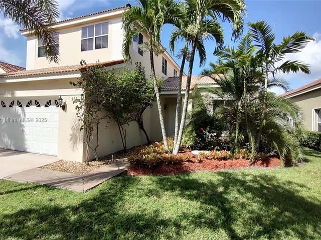 1st image of 582 Carrington Ln