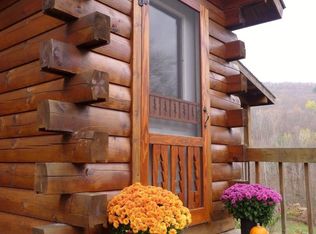 56 Mountain Rd, Middletown Springs, VT 05757