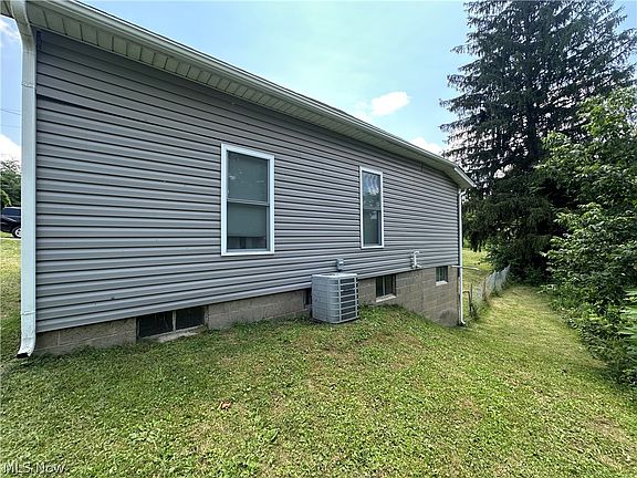 4th image of 15137 McConnellsville Rd