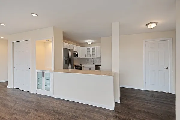 Sold by Shares of New York Marketing LLC | media 18