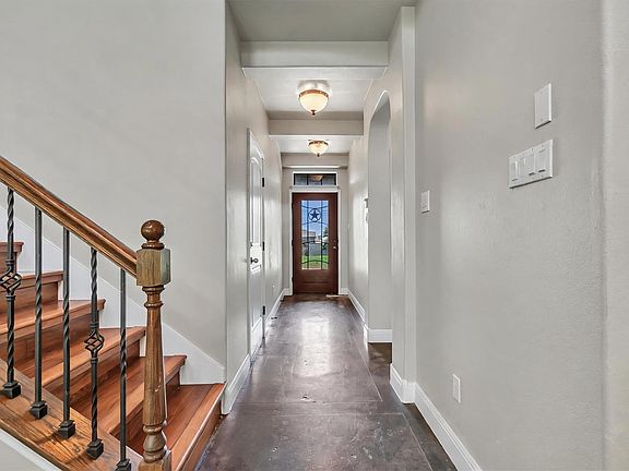 5th image of 1010 Immanuel Rd APT 103