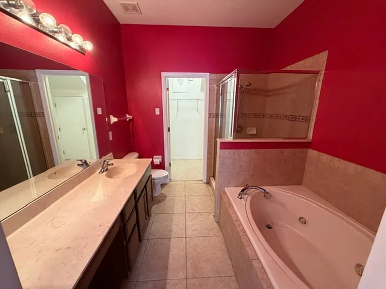 9118 Sabal Pine Way — Photo 15