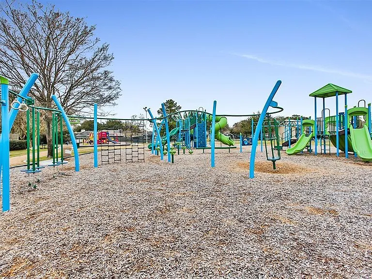 11111 Wheatridge Dr — Photo 21