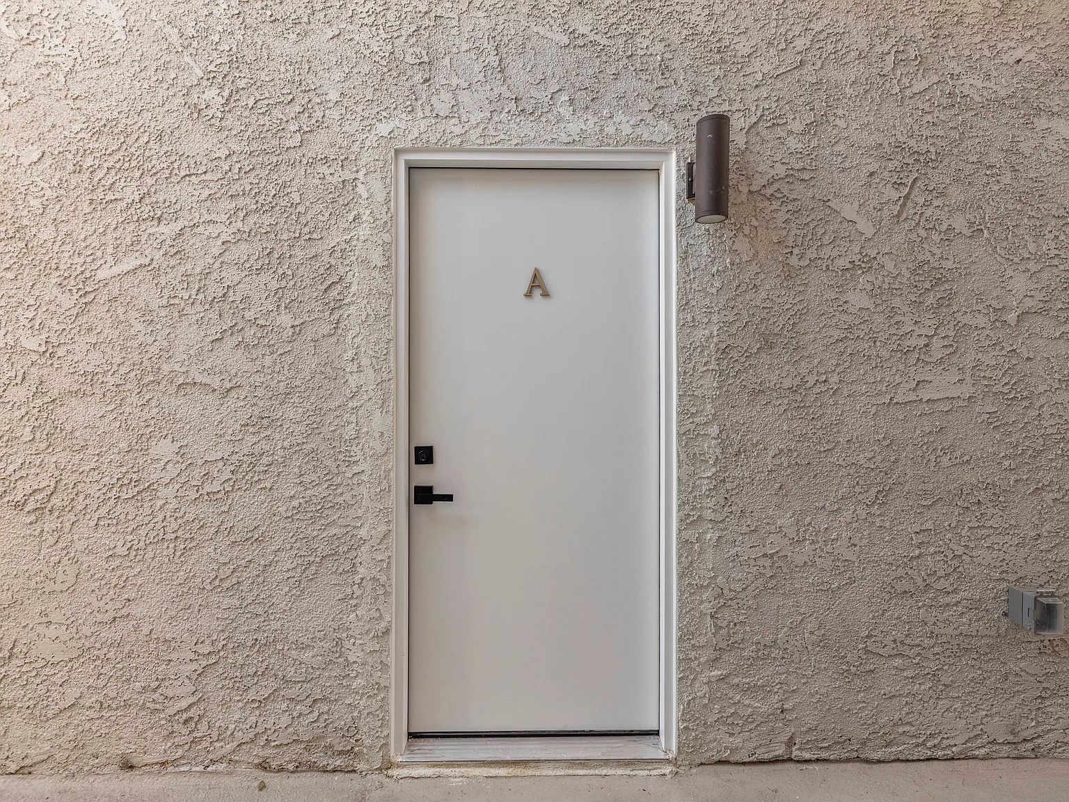 1 bed, 700 sqft, $2,500 — Photo 3