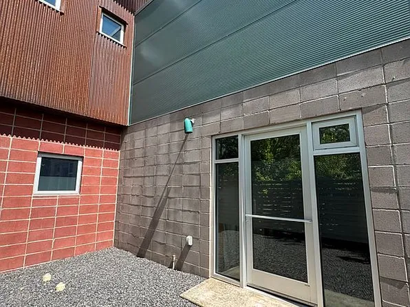 934 Shoofly St #C, Santa Fe, NM 87505