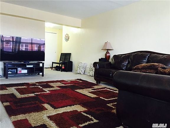 2nd image of 87-05 166th St APT 3B