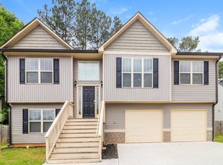 223 Comet Ct, Dallas, GA 30157