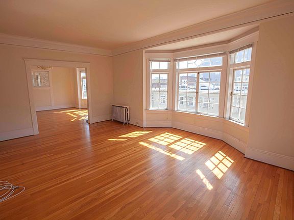 5th image of 1890 Washington St #502