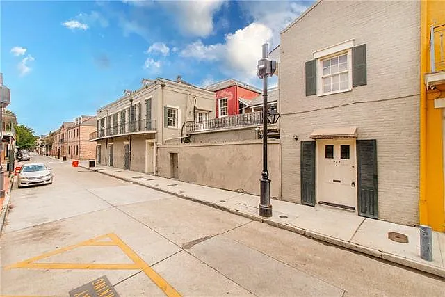 535 Governor Nicholls St — Photo 29