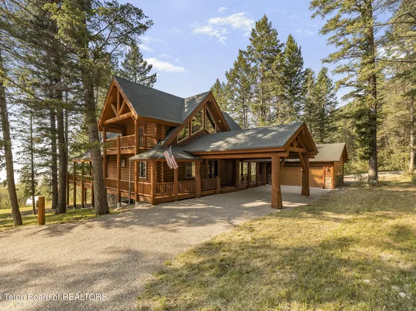 671 Spruce Dr, Star Valley Ranch, WY 83127