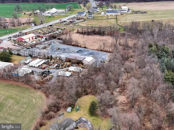 4312 Elizabethtown Rd #312, Manheim, PA 17545
