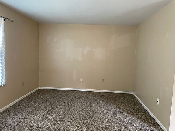 3rd image of 1306 Black Forest Dr APT A