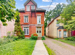 598 Princess Ave #1, London, ON N6B 2B9