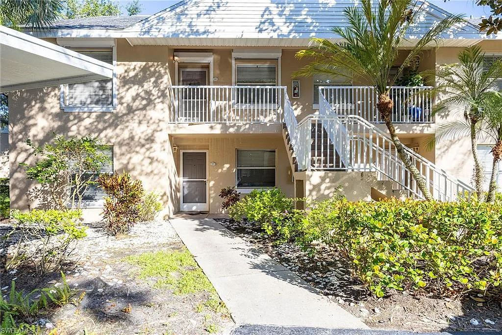 2 bed, 2.0 bath, 1132 sqft, $1,900 — Photo 1