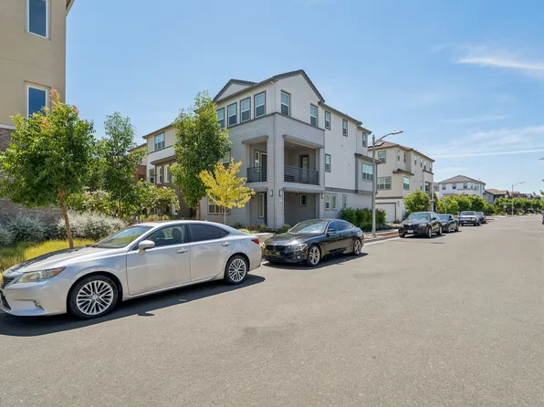 2752 Mirth Loop, San Jose, CA 95122