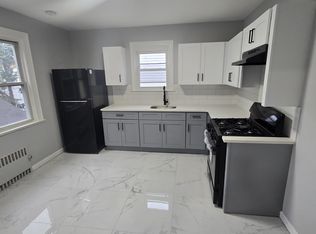 67 Stockman Pl #2B, Irvington, NJ 07111