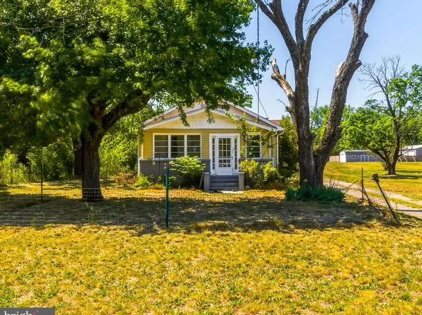 391 E Butler Ave, Vineland, NJ 08360