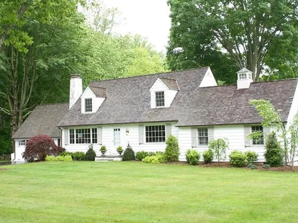 1412 Old Academy Rd, Fairfield, CT 06824