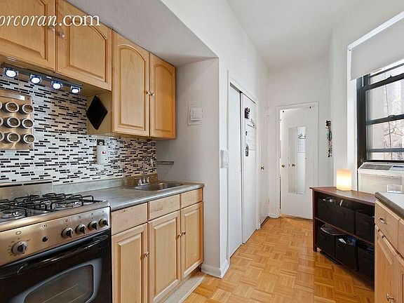 2nd image of 512 E 83rd St APT 4A