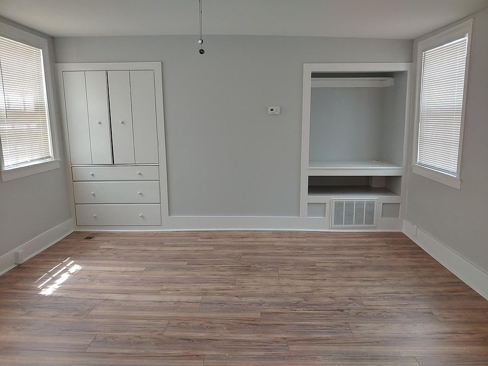 TV room / bedroom