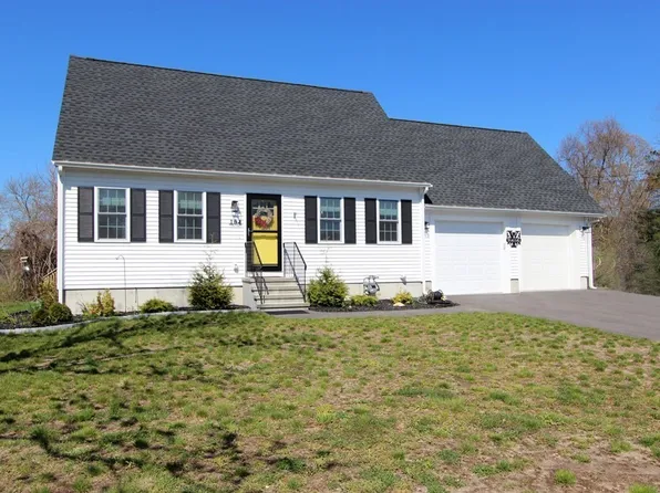 104 Great Neck Rd, Wareham, MA 02571