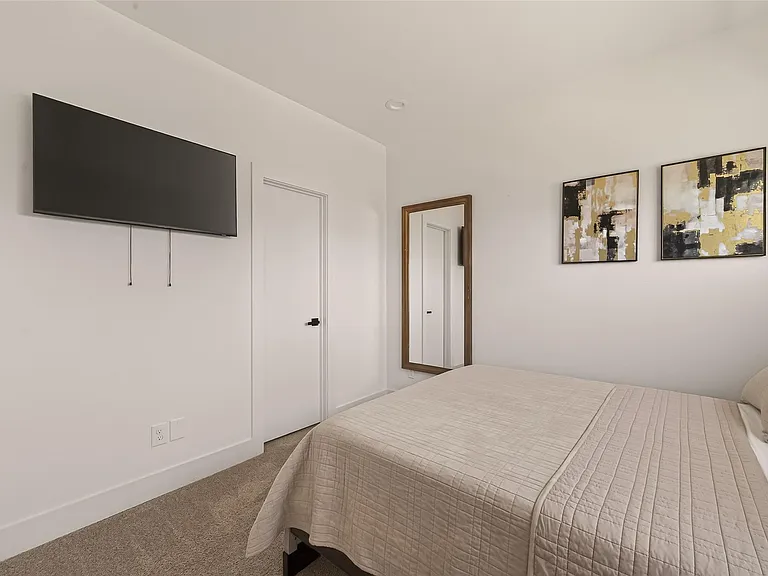 3402 Luca St — Photo 9