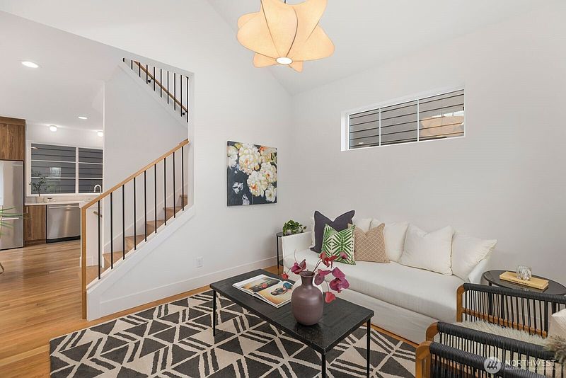 3rd image of 3932 S Angeline Street