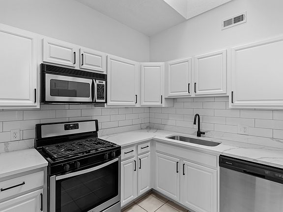 5th image of 4500 Chouteau Ave #A