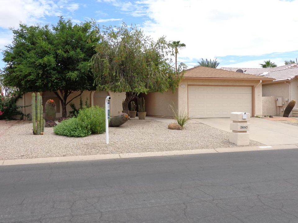 1st image of 26043 S Eastlake Dr
