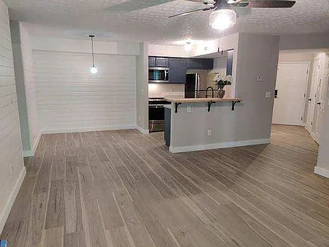 2nd image of 533 Aspen Glen Dr APT 304