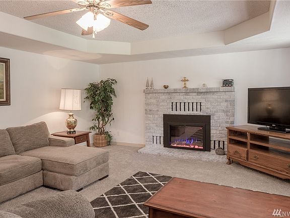 Main house Living room. 