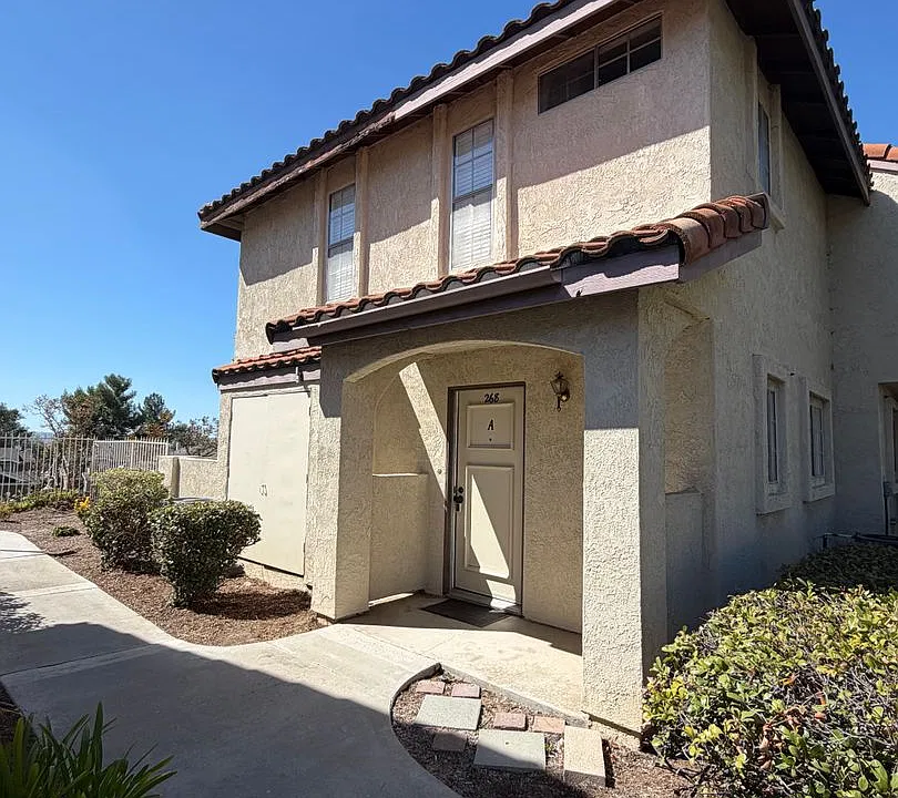 23391 La Crescenta #268A