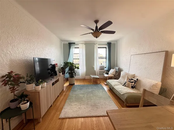 8384 116th Street #6B, Richmond Hill, NY 11418