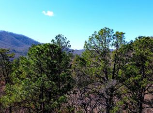 4 Walden Ridge Rd, Sevierville, TN 37862