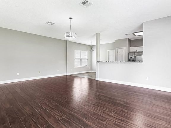 4th image of 4308 Lemans Dr