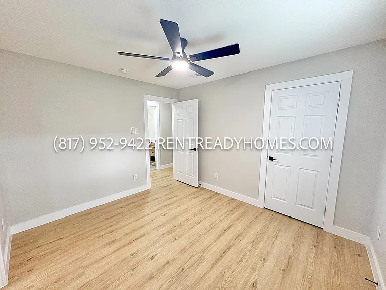 1416 Fairbanks St — Photo 12