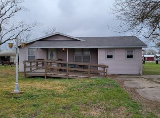 513 N Herbert St, Bloomington, TX 77951