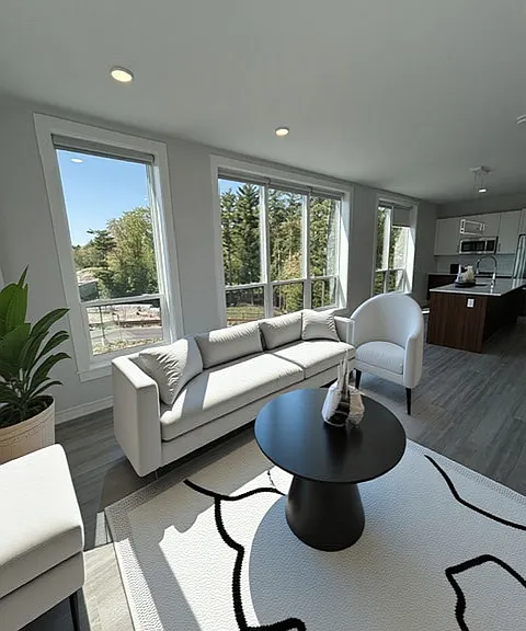 Residences at Sharon Gallery — Photo 117