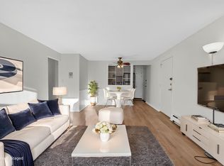 A1 Colonial Dr Unit 10, Andover, MA 01810