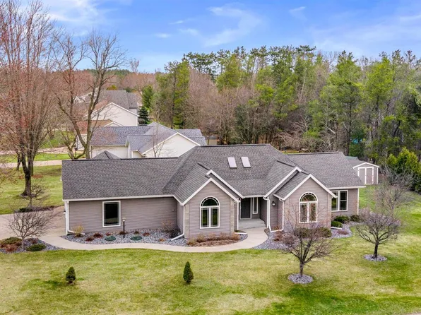 1830 BLUEBERRY DRIVE, Plover, WI 54467