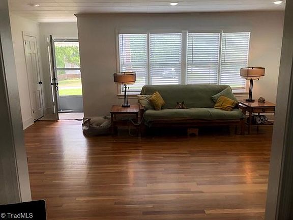2nd image of 2628 Pine Lake Dr