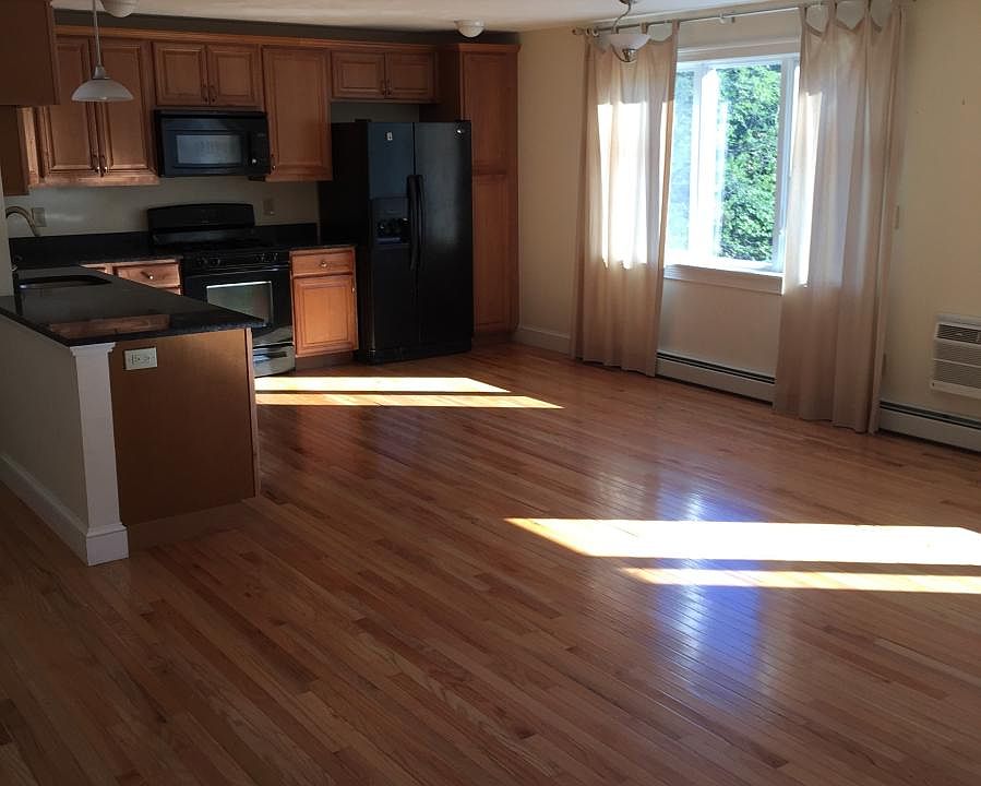 1st image of 11 Choate St
