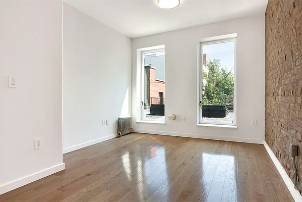 Rented by Signature Properties of Dover LLC | media 8