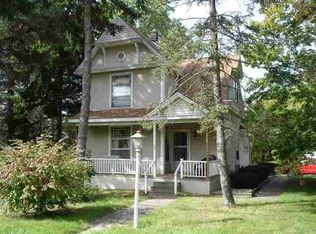 18 Whitbeck Ln, Slingerlands, NY 12159