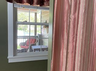 3377 Collins Ferry Rd, Morgantown, WV 26505