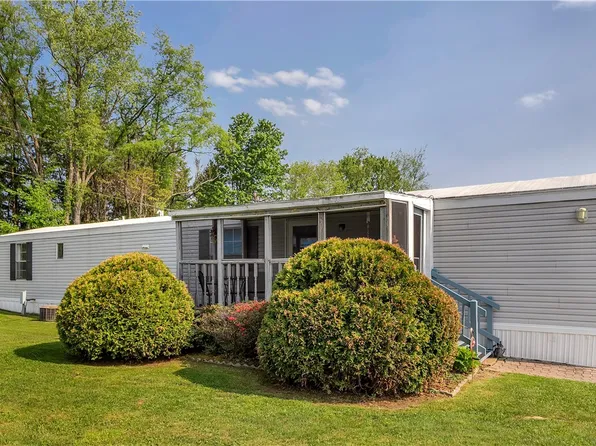359 Elizabeth Way, Bradenville, PA 15620