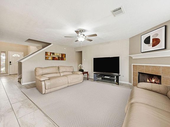5th image of 19731 Village Ridge Dr