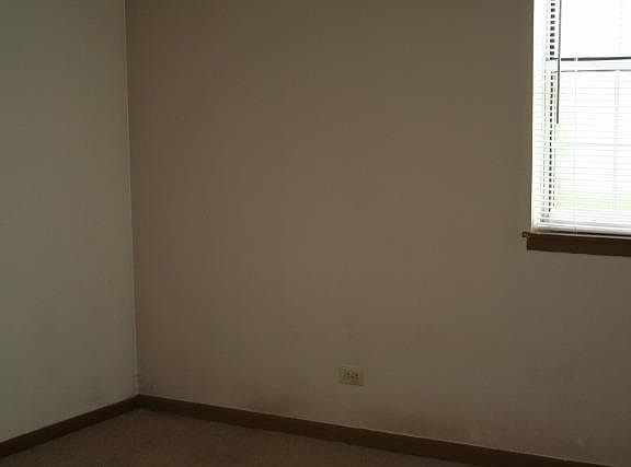 5th image of 46 Gant Cir Unit A