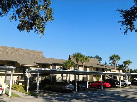 2nd image of 18 Plantation Dr APT 202